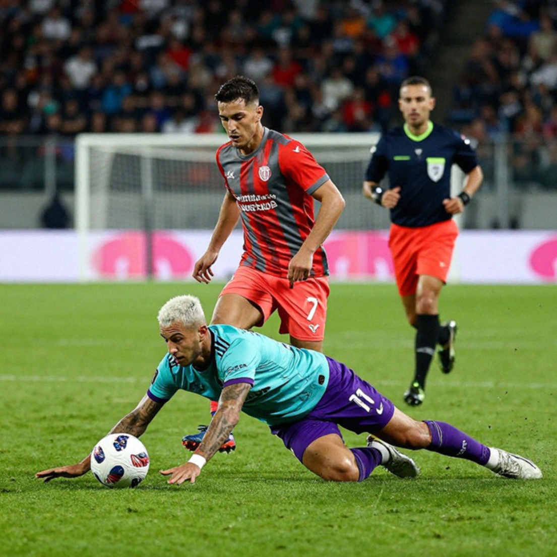 Biên bản trước giờ bóng lăn: Milan, Atalanta và những vết nứt không nằm trên bảng điểm Biên bản trước giờ bóng lăn: Milan, Atalanta và những vết nứt không nằm trên bảng điểm