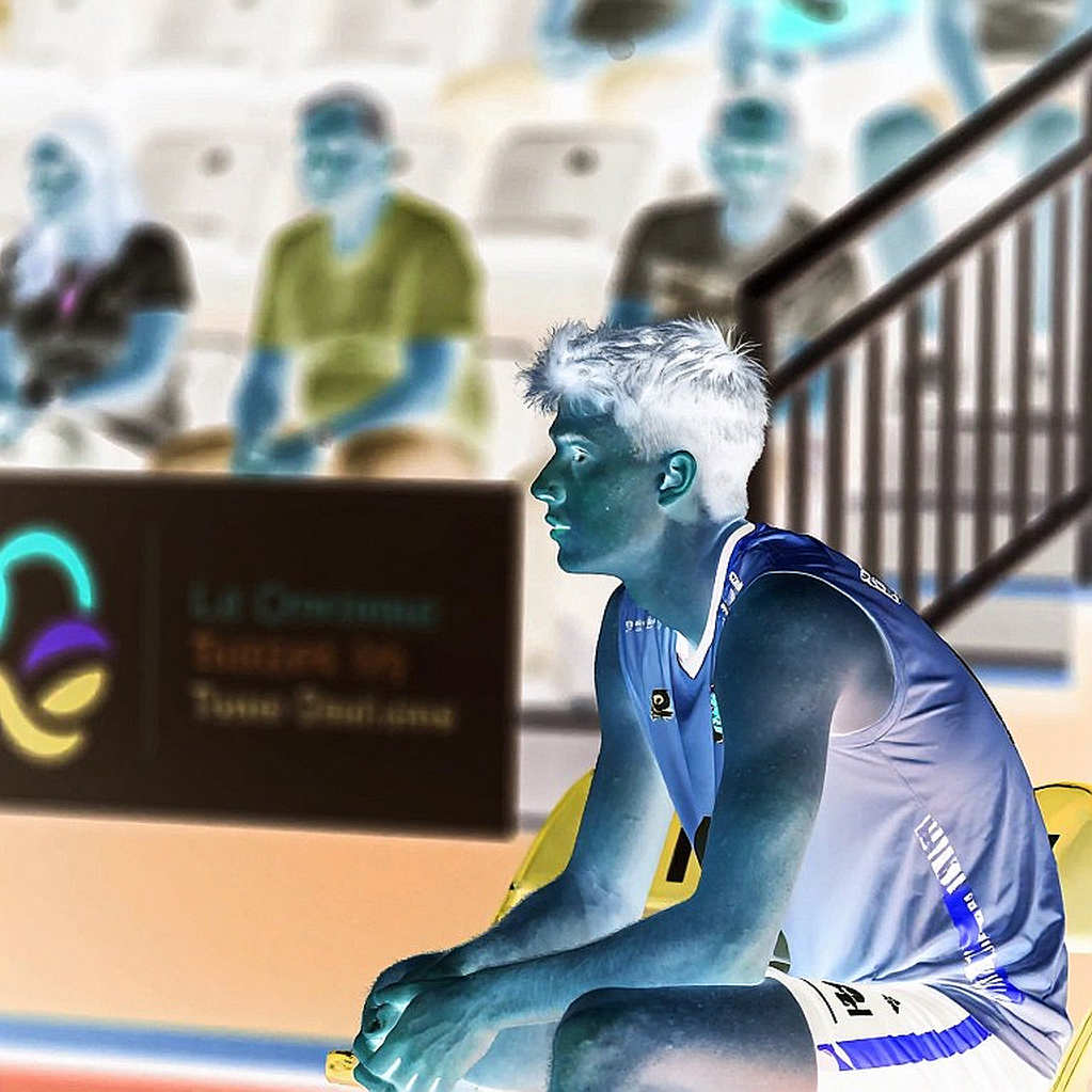 Phần Lan hạ đương kim vô địch Ý 3-2 tại EuroVolley 2026: Lịch sử được viết bằng bốn điểm mong manh
