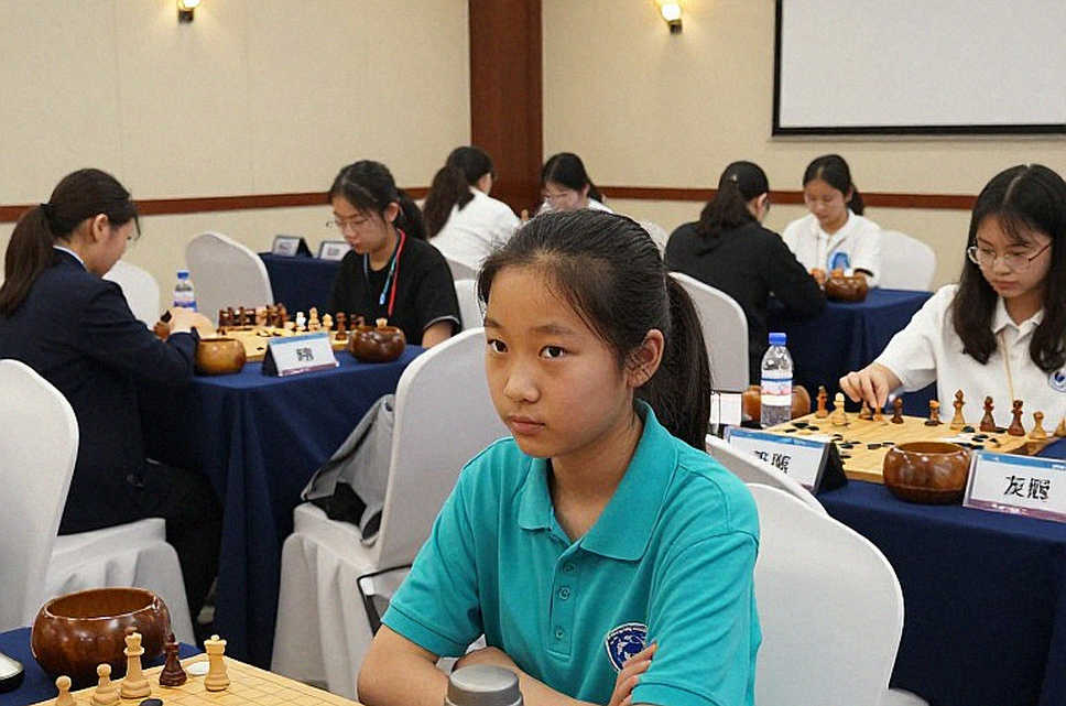 Khóa học Scandinavian Defense 60 phút: cái tên Carlsen và khoảng trắng dữ liệu