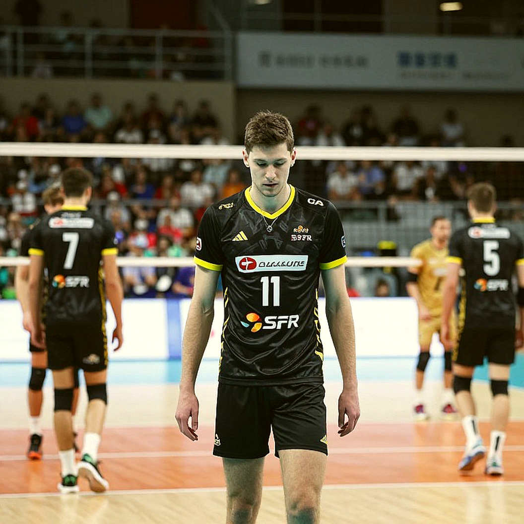 Ba mươi năm MOP bóng chuyền nữ NCAA: Ai được nhớ, ai bị quên, và con đường dẫn ra bãi biển